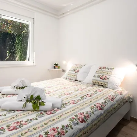 Apartman Majda